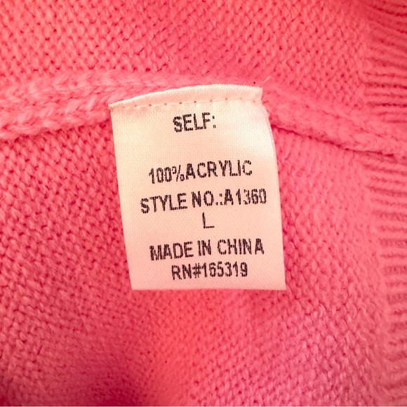 Pants store pink ruffle sweater - Picture 7 of 8